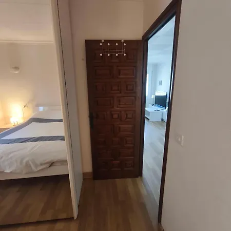 Puig Rom Pau Apartament *